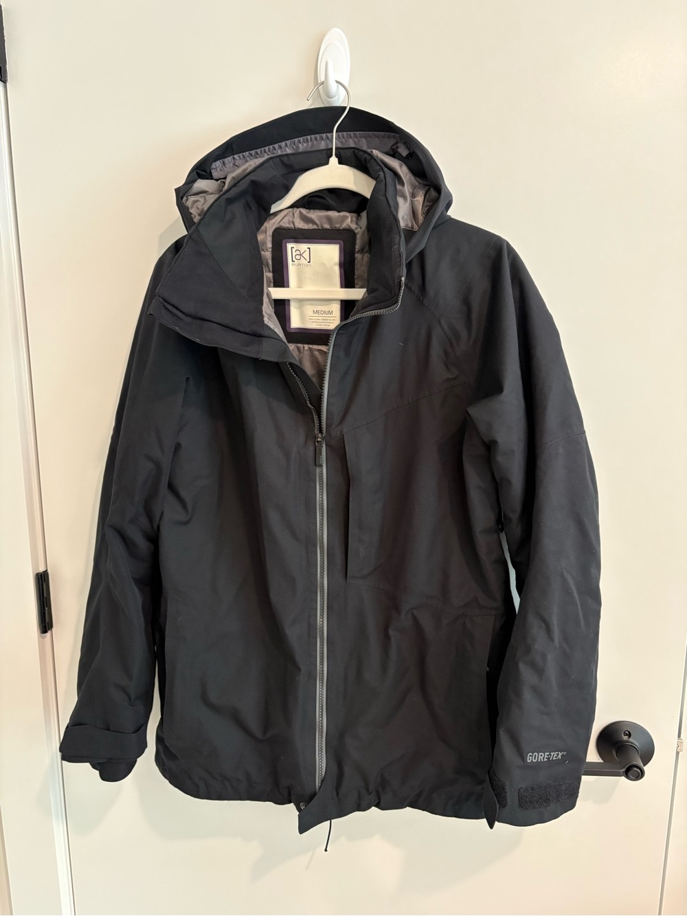 Burton [ak] Swash GORE‑TEX 2L Ski Snow Jacket Black Women’s Medium